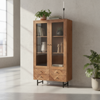 Vitrinenschrank „Gallery“ in Akazienholz – 100 x 40 x 185 cm